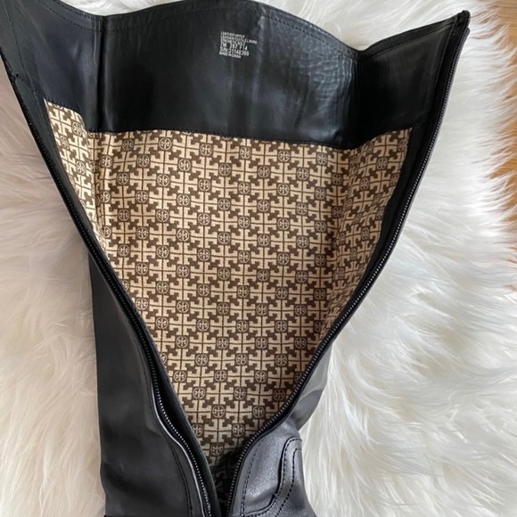 Tory Burch black leather riding boots - Picture 3 of 3